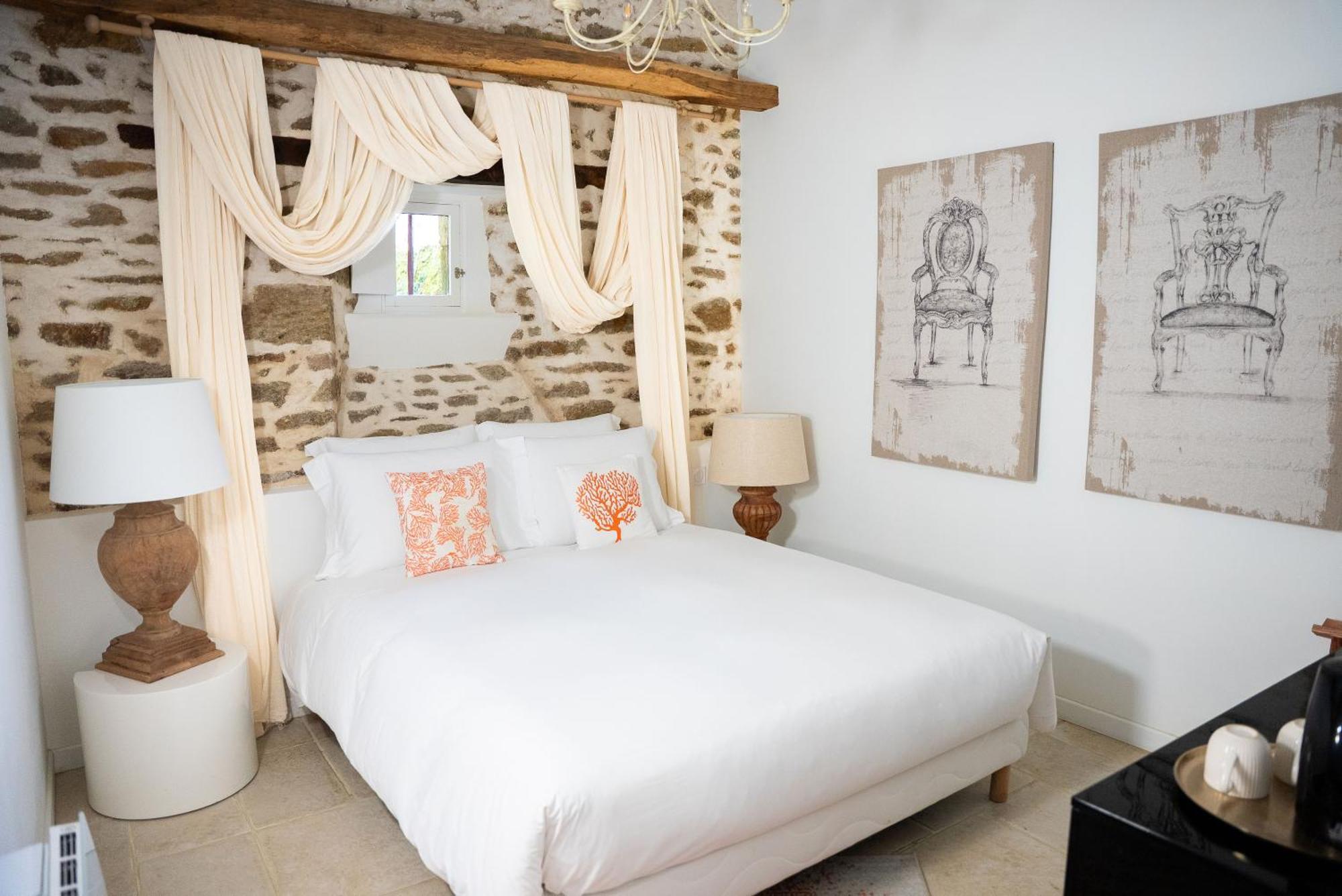 La Meffrais 1741 Bed & Breakfast Dinan Oda fotoğraf